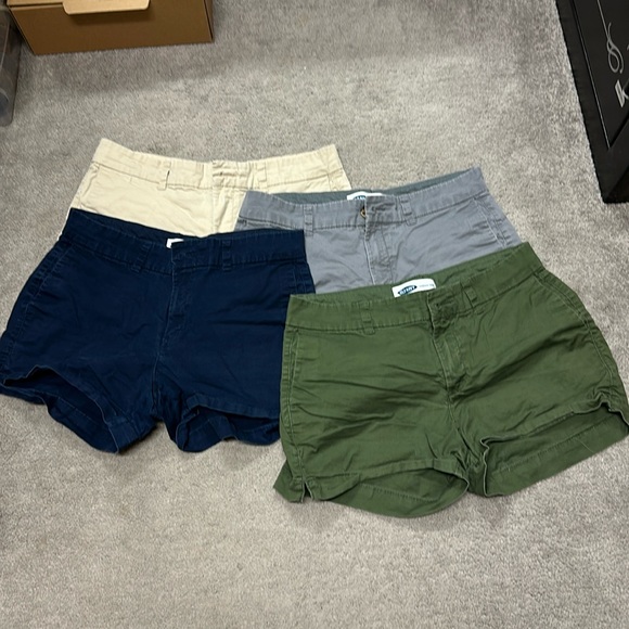 4 pairs of shorts - Picture 1 of 6